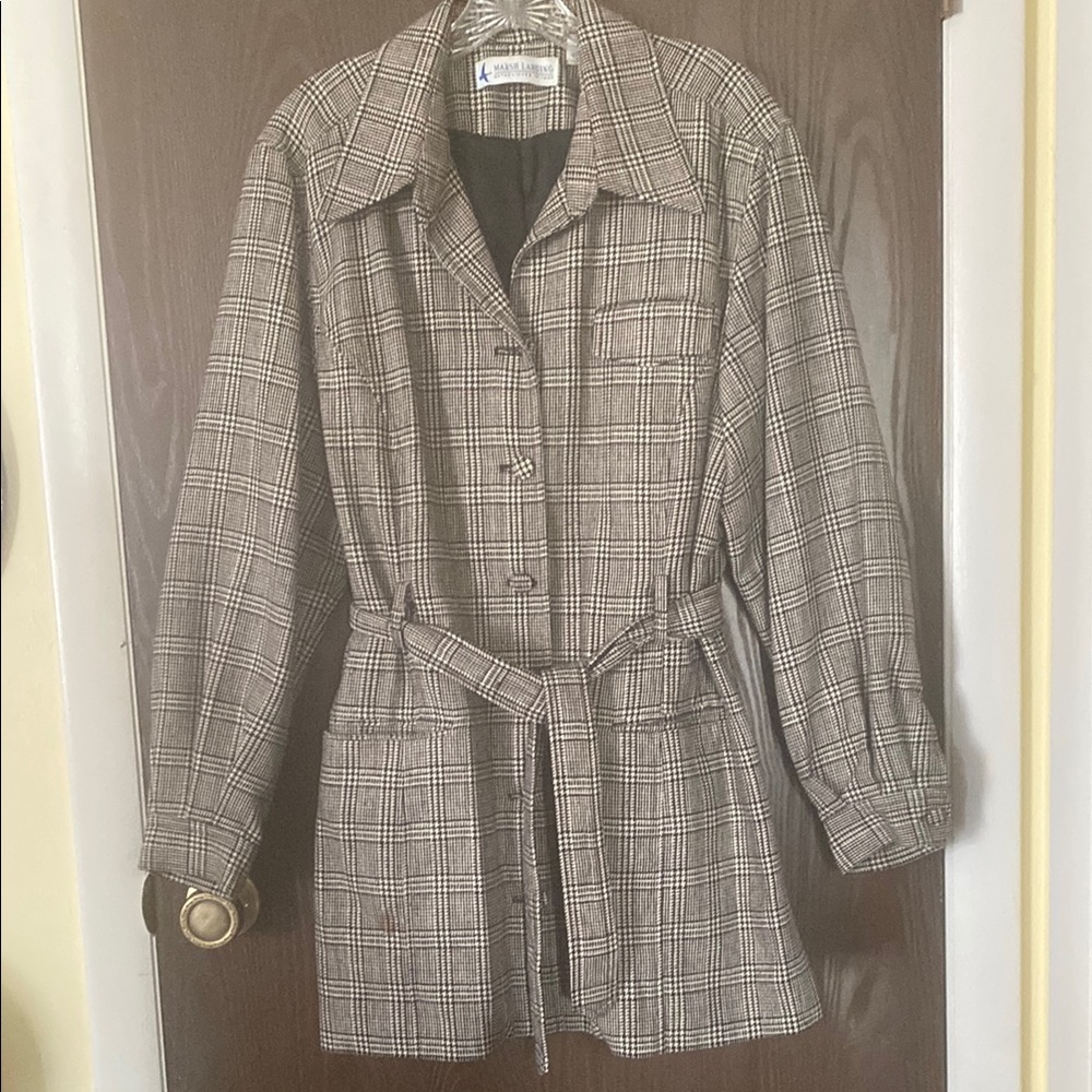 Marsh Landing Gray and Black Blazer with Belted Waist